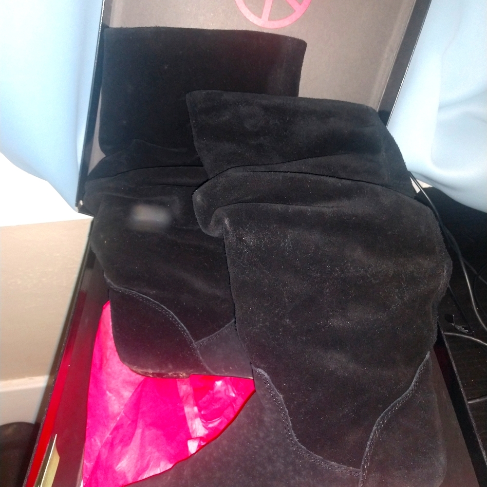 Steve madden suede boots 6.5 used